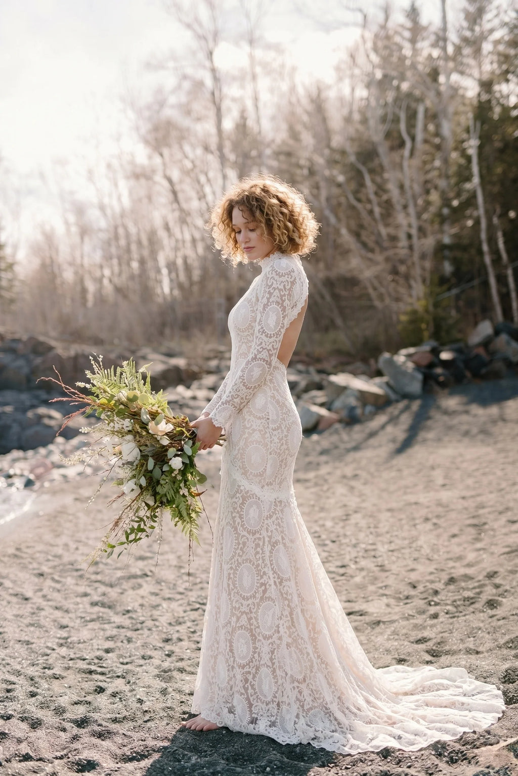 Trumpet-Mermaid Court Train Lace Wedding Dress CW2222