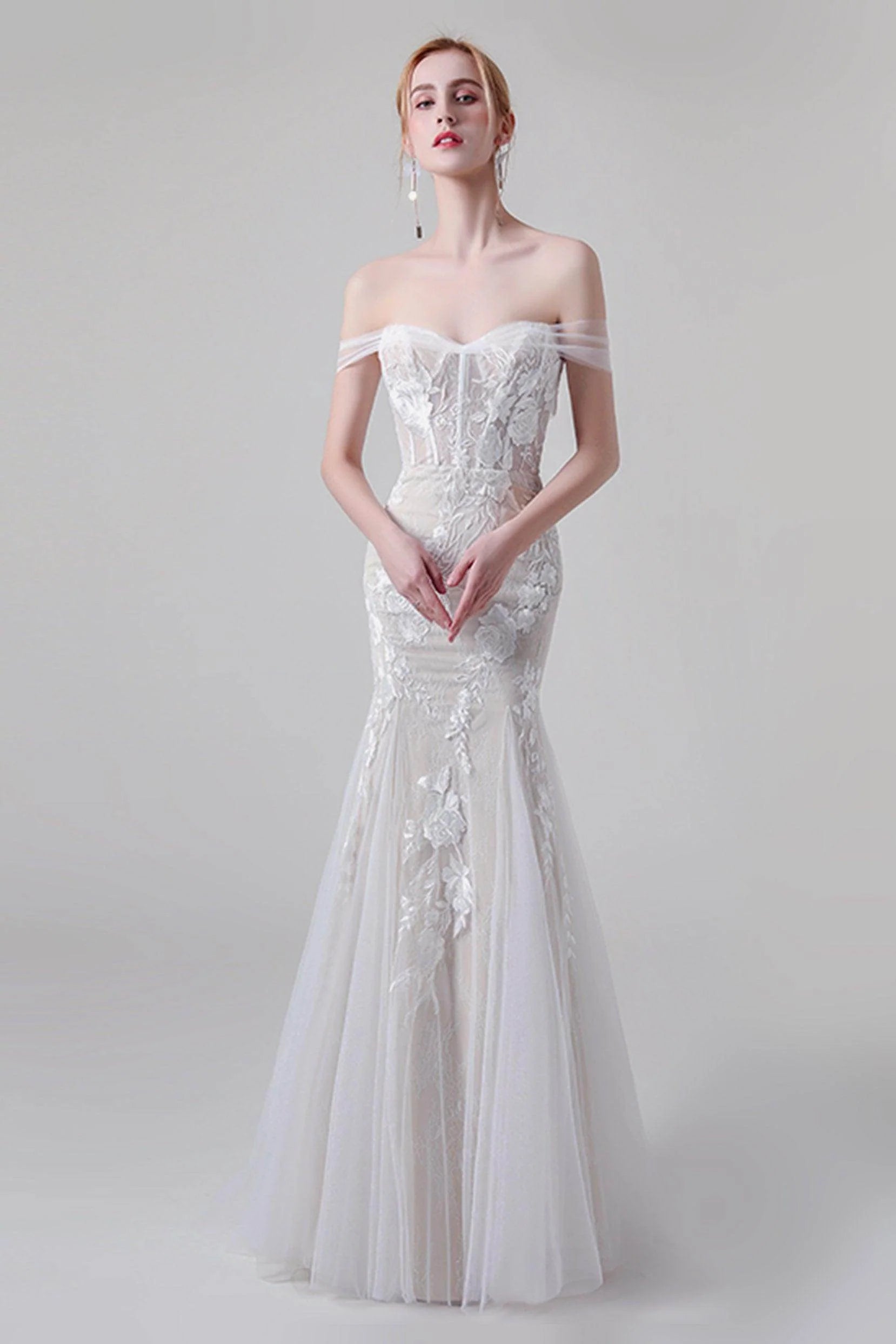 Sheath Sweep-Brush Train Lace Tulle Wedding Dress CW2747