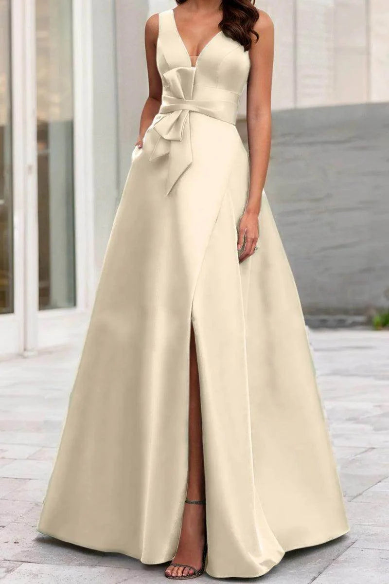 A Line V Neck Sleeveless Mother Of The Bride Dresses CM0341