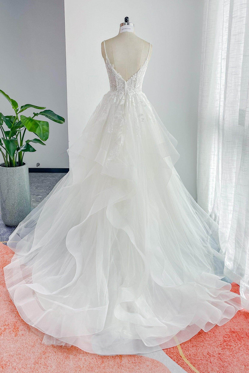 A-Line Court Train Lace Tulle Wedding Dress CW3154