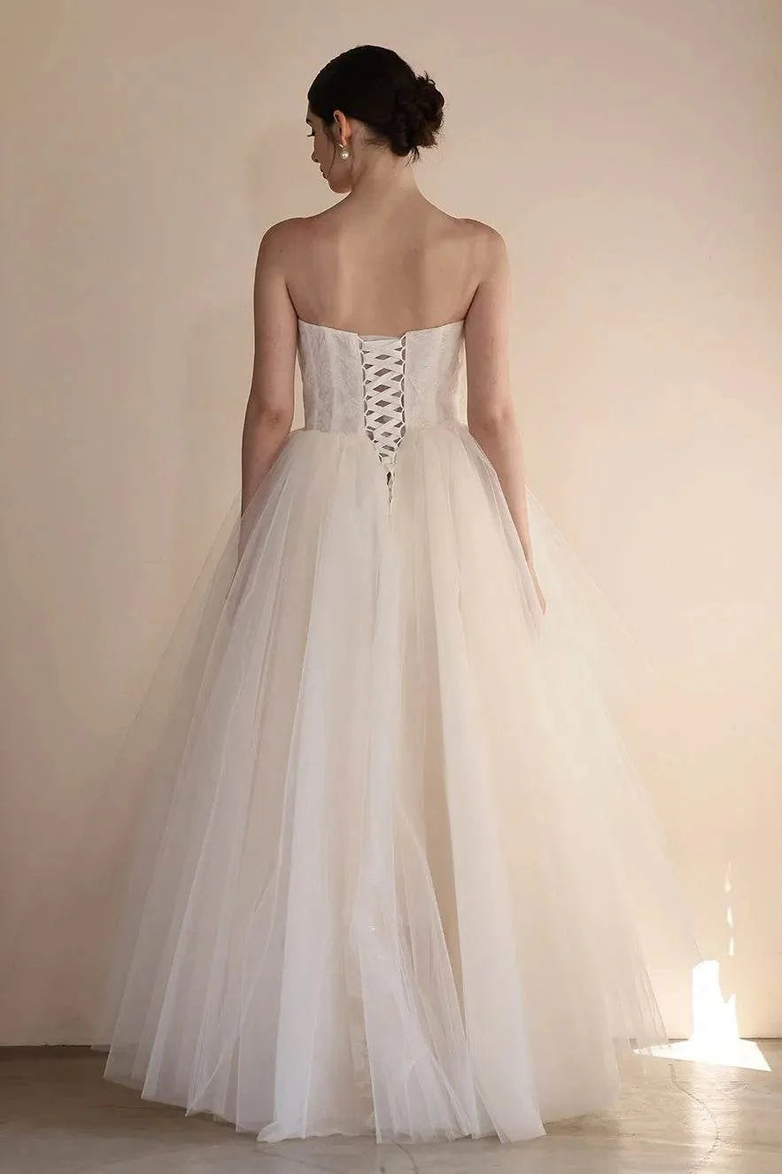 A-Line Floor Length Lace Tulle Wedding Dress CW3554