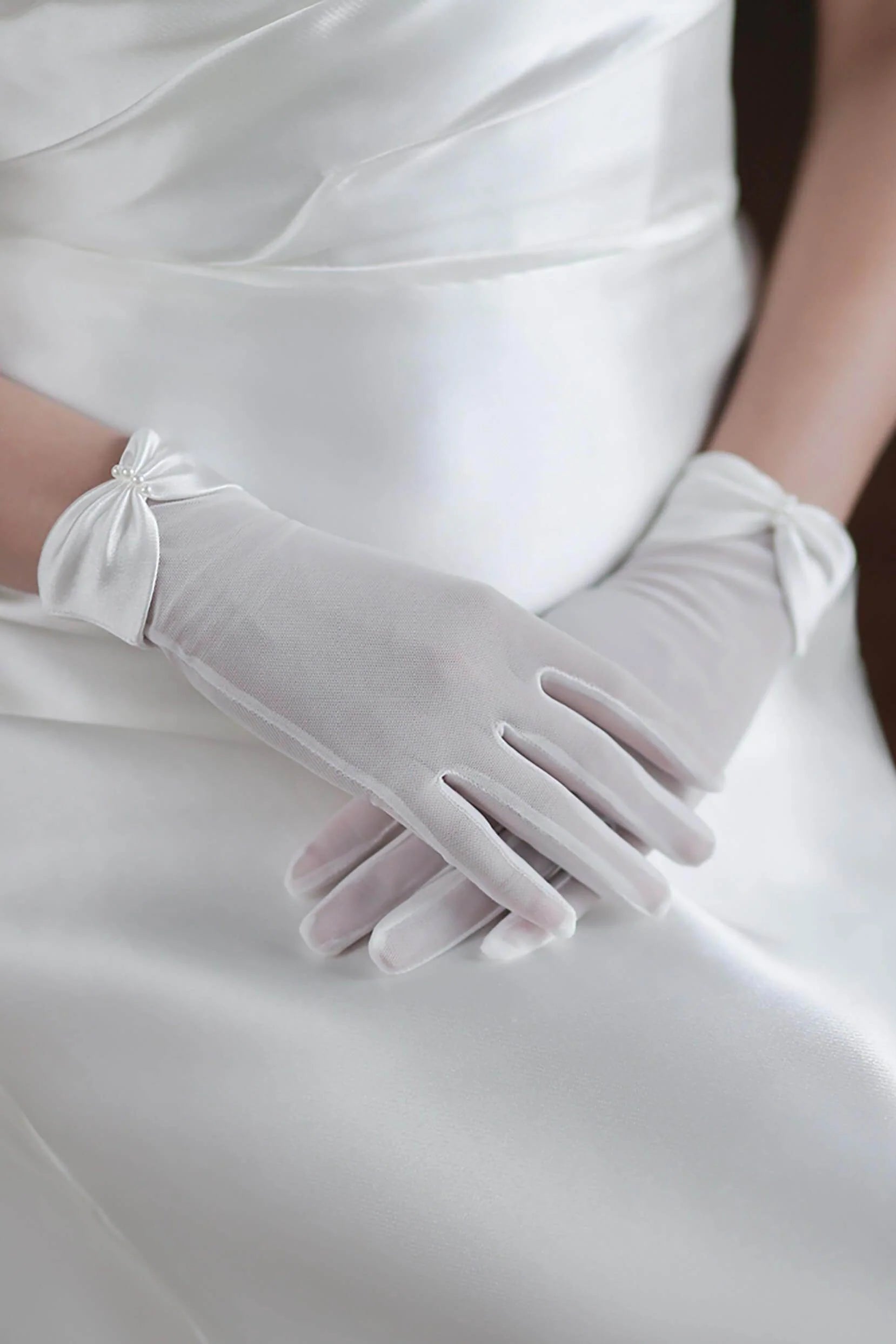 Fingertips Wrist Length Polyester Wedding Gloves CD0096