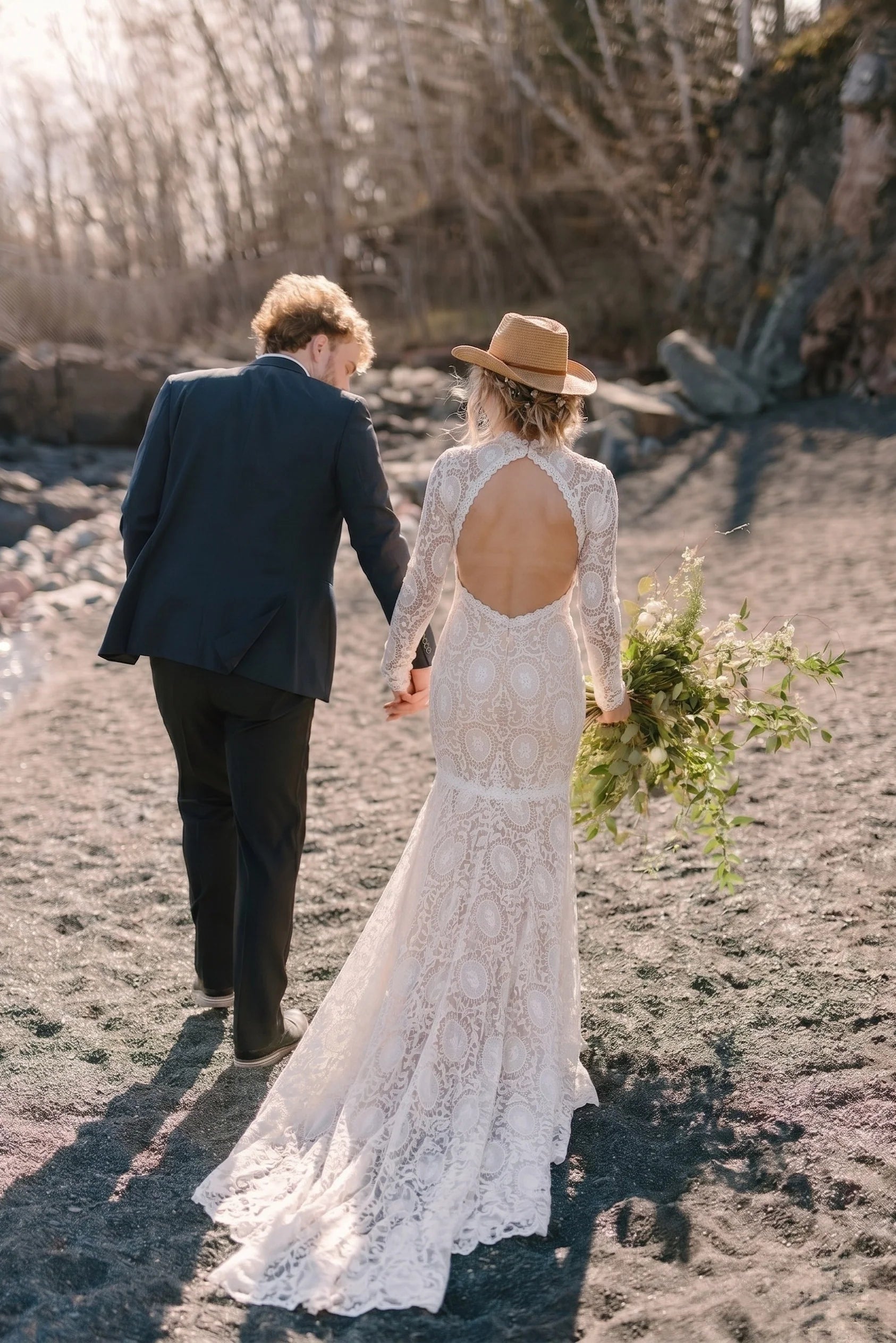 Trumpet-Mermaid Court Train Lace Wedding Dress CW2222