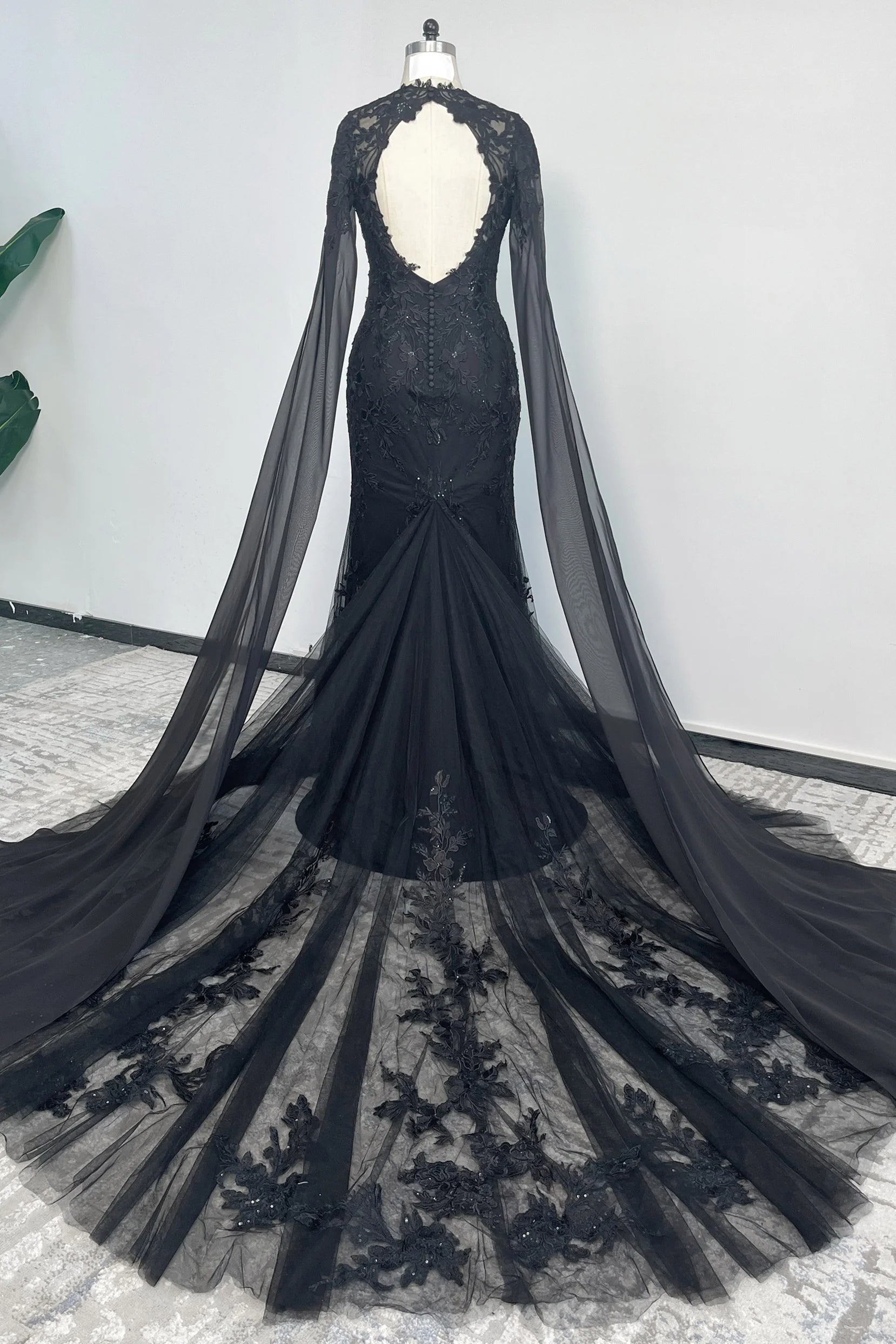 Trumpet-Mermaid Chapel Train Lace Tulle Wedding Dress CW3279