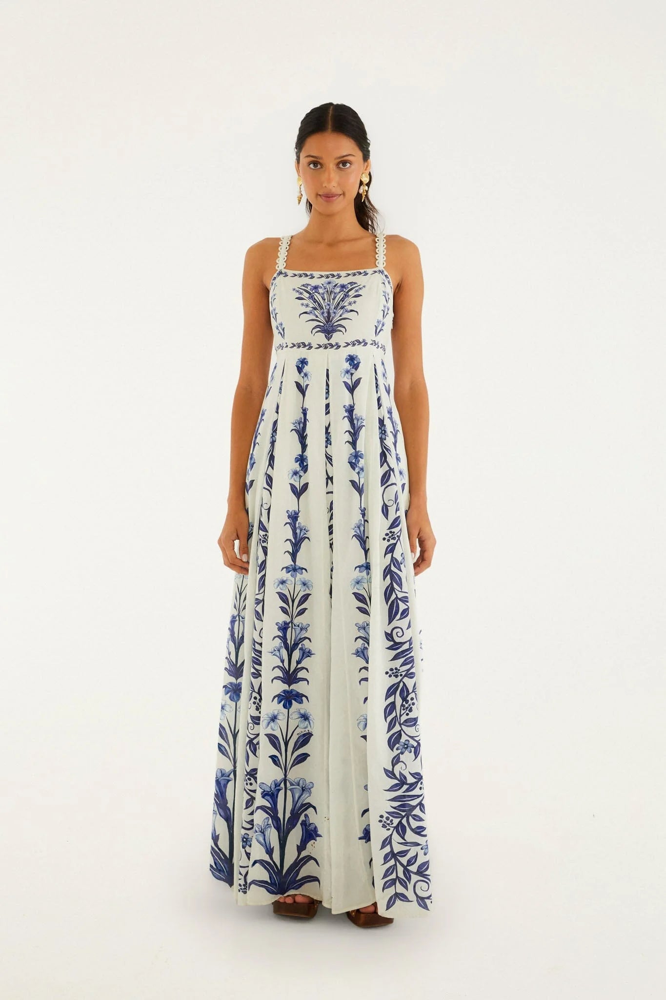 FARM Rio Off-White Flowers Arch Pleats Maxi Dress